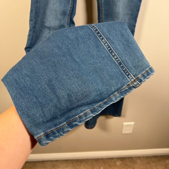 Free People Penny Pull On Flare Jeans Size 28 Boho Bell Bottom Retro Blue - Picture 6 of 9